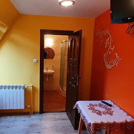 Tatrzanska Pod Brzyzkiem Homestay *