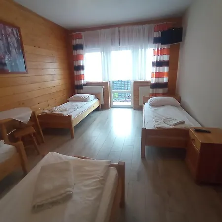 Tatrzanska Pod Brzyzkiem Alloggio in famiglia