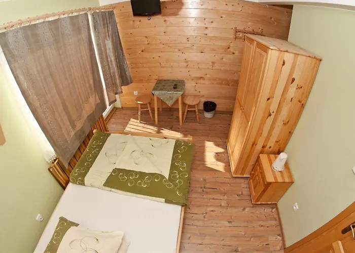 Проживание в семье Tatrzanska Pod Brzyzkiem *