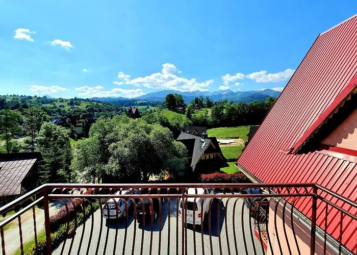 Tatrzanska Pod Brzyzkiem منزل للإقامة *