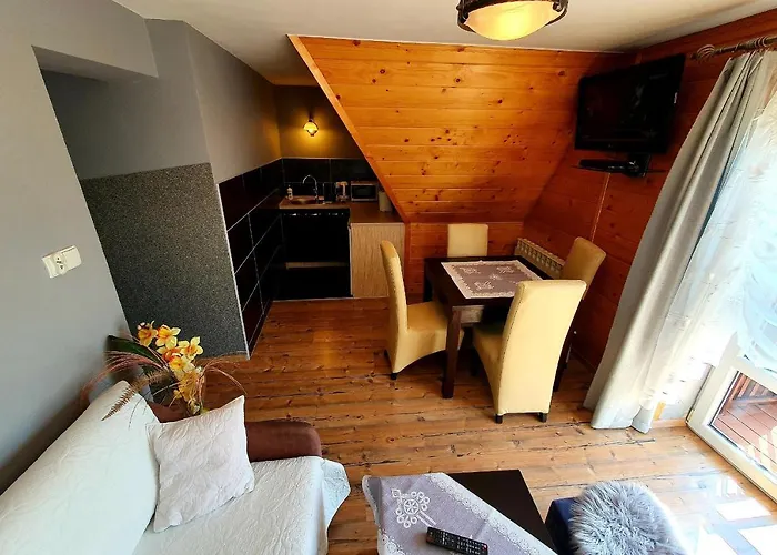 منزل للإقامة Tatrzanska Pod Brzyzkiem *